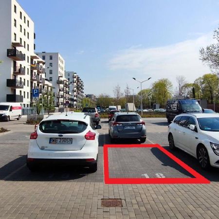 Labo Apartment Fort Wola Варшава Екстериор снимка