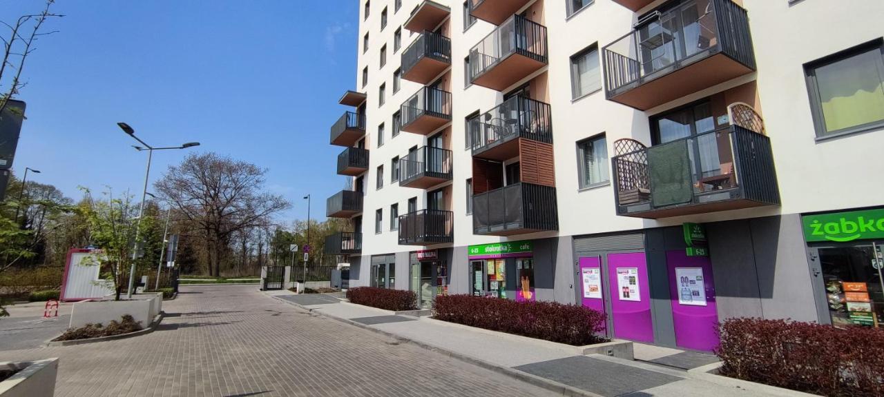 Labo Apartment Fort Wola Варшава Екстериор снимка