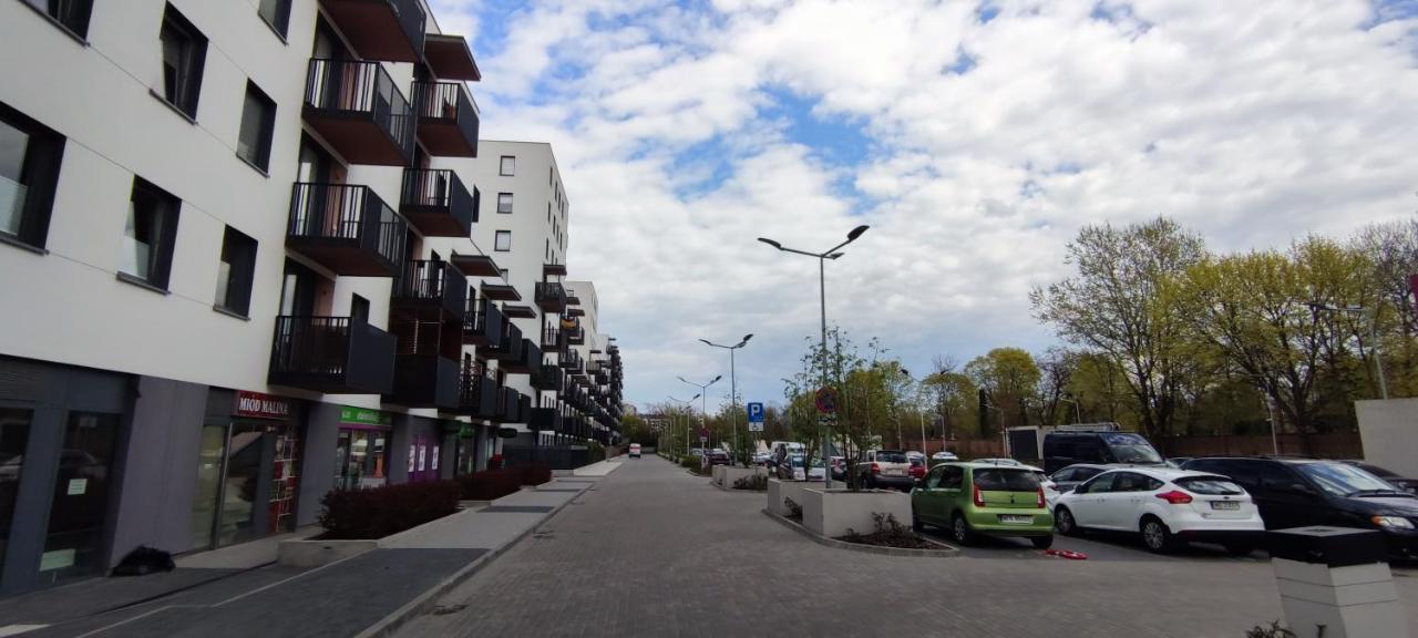 Labo Apartment Fort Wola Варшава Екстериор снимка